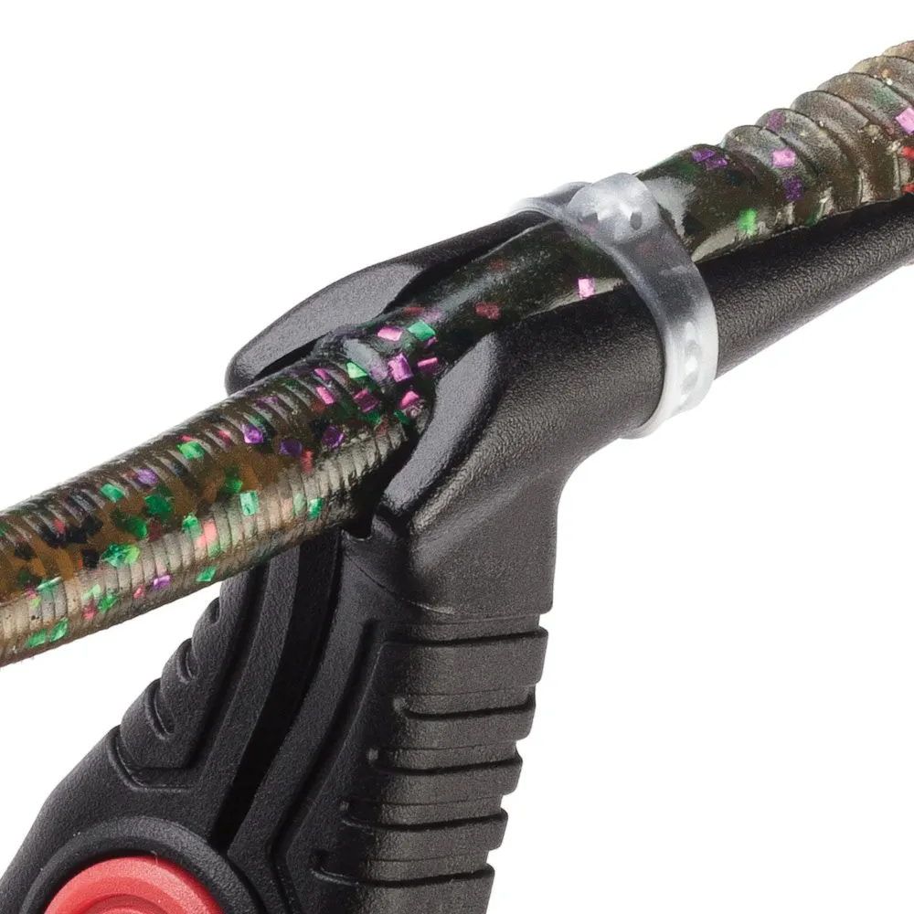 About VMC Crossover pliers and rings for wacky rigging | Omnia Fishing